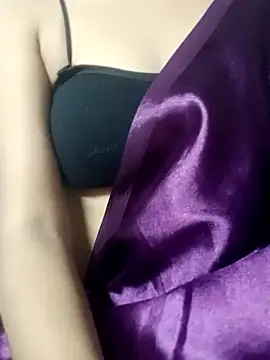 Sujatab250 online show from October 26, 2025, 6:41 pm