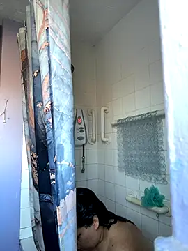 BubblesLovexox online show from November 28, 2025, 1:00 pm