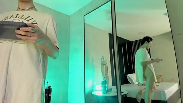 Val Guerra online show from November 6, 2025, 5:22 am