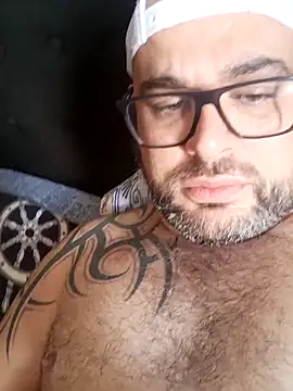 ursosvp online show from November 4, 2025, 3:27 pm