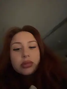 Snapshot of katerina017 chatting on October 27, 2025, 1:56 pm katerina017 online show from October 27, 2025, 1:56 pm