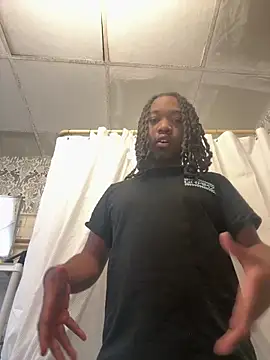 Snapshot of therealredx chatting on November 1, 2025, 4:23 pm therealredx online show from November 1, 2025, 4:23 pm