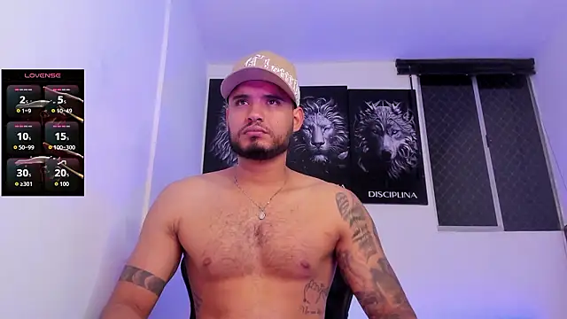 AUSTINN TORRES online show from March 4, 2026, 1:02 am