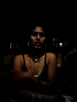 QRANSEXI online show from December 2, 2025, 3:36 pm