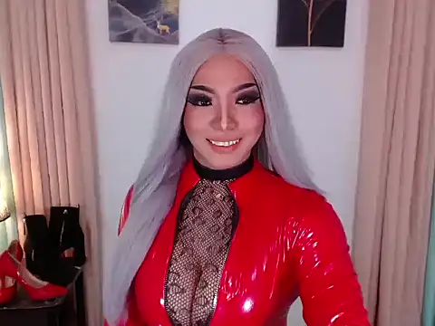 Snapshot of _Danica_Malibog_ chatting on October 26, 2025, 12:11 am  Danica Malibog  online show from October 26, 2025, 12:11 am