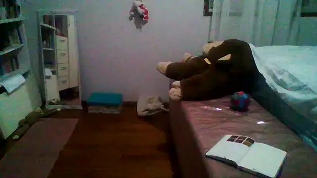 crazzyanne online show from February 7, 2026, 4:31 am