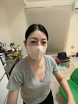 akimix xoxo online show from February 25, 2026, 11:10 am