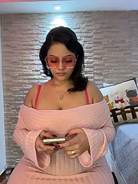 amellita-33 online show from July 15, 2026, 5:47 am