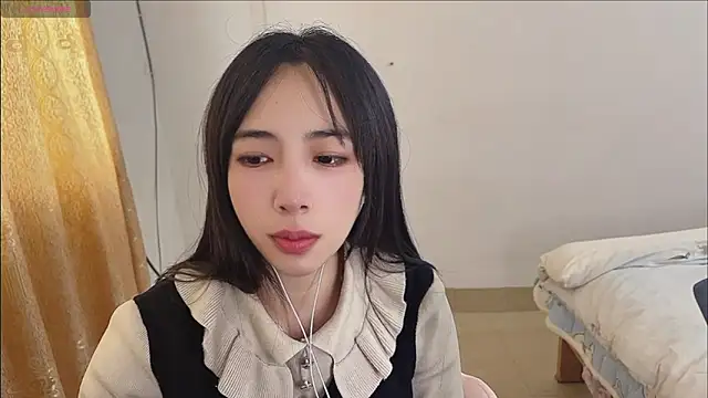 by-Hannah online show from November 12, 2025, 5:11 am