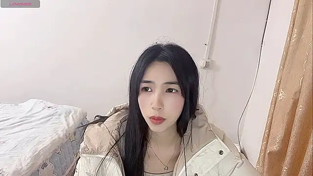 by-Hannah online show from December 18, 2025, 5:28 pm