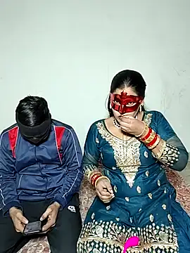 Heena-143 online show from February 7, 2026, 4:26 pm