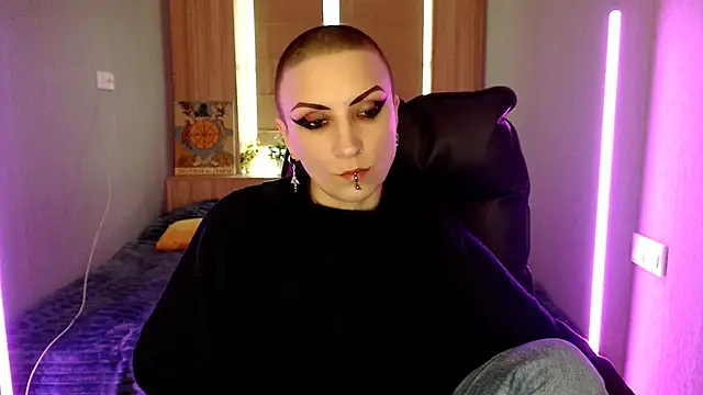 Sweet-n-Strong online show from April 19, 2026, 11:00 am