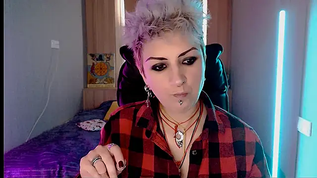 Snapshot of Sweet-n-Strong chatting on February 26, 2026, 12:38 pm Sweet-n-Strong online show from February 26, 2026, 12:38 pm