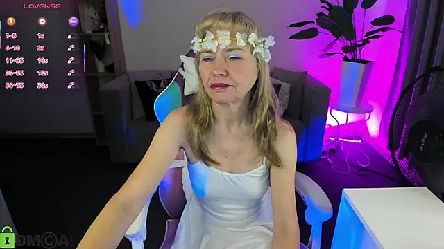 Snapshot of Carla_Vogue chatting on February 23, 2026, 11:00 am Carla Vogue online show from February 23, 2026, 11:00 am