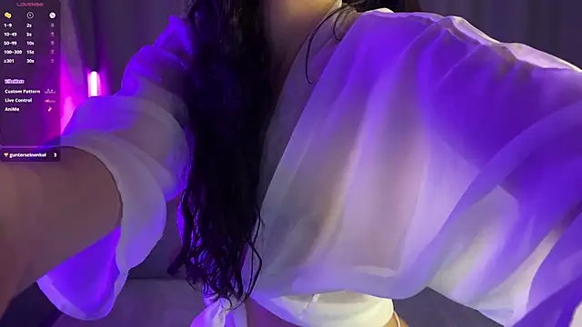 Snapshot of Mulan_Lo chatting on February 5, 2026, 6:59 pm Mulan Lo online show from February 5, 2026, 6:59 pm