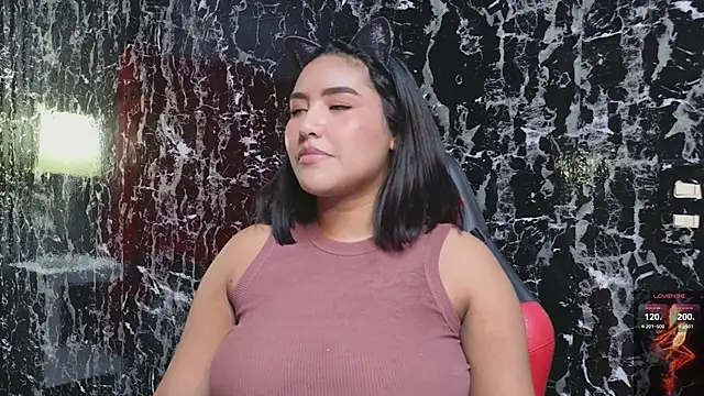 WhitneySweet online show from March 2, 2026, 8:10 am