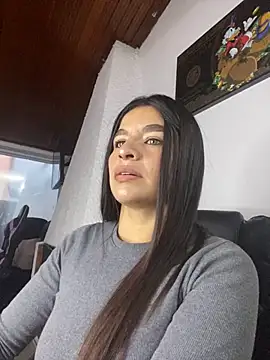 Snapshot of Megan_ec chatting on October 29, 2025, 7:02 pm Megan ec online show from October 29, 2025, 7:02 pm