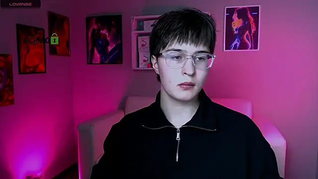 teo wilson online show from November 4, 2025, 2:32 pm