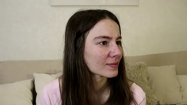 Petalwren online show from November 23, 2025, 11:09 am