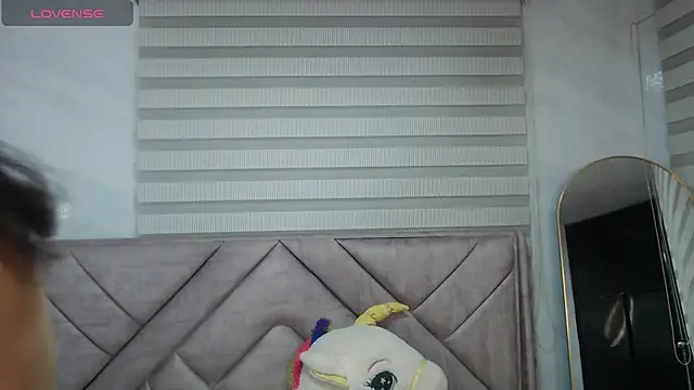 Afrodita Wild v online show from November 14, 2025, 8:01 pm