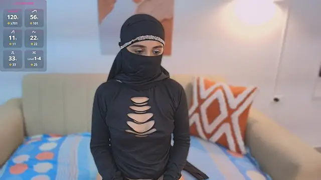 Lailaa lush online show from November 18, 2025, 7:00 am