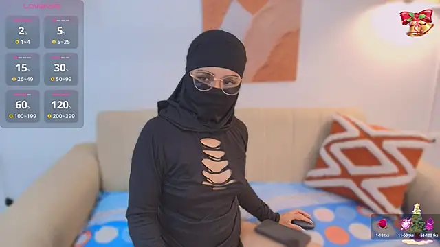 Lailaa lush online show from December 5, 2025, 7:07 am