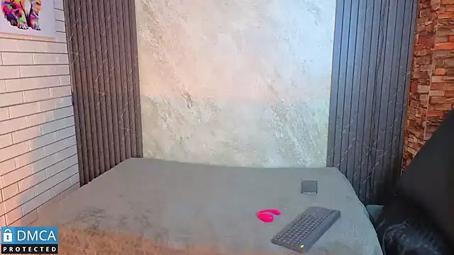 eva delight  online show from March 7, 2026, 11:49 am