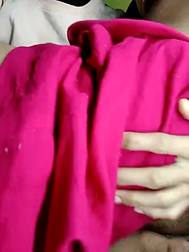 Snapshot of Cutey_neha07 chatting on December 19, 2025, 7:49 pm Cutey neha07 online show from December 19, 2025, 7:49 pm