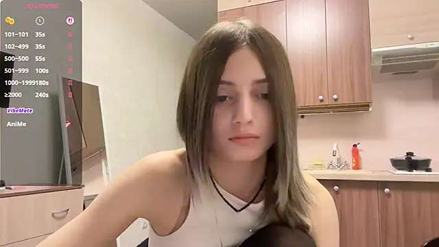 AidaGloshen online show from November 17, 2025, 3:05 pm