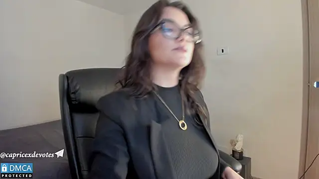 Findom vice online show from June 17, 2026, 2:05 pm