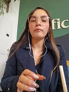 sophie-06 online show from November 8, 2025, 6:22 pm