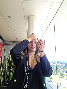 sophie-06 online show from November 12, 2025, 3:27 pm