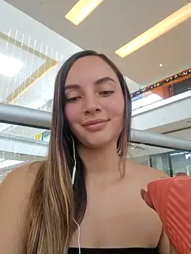 sophie-06 online show from November 25, 2025, 4:29 pm