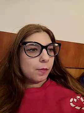 sweetbabygirlforyou online show from April 16, 2026, 5:03 pm