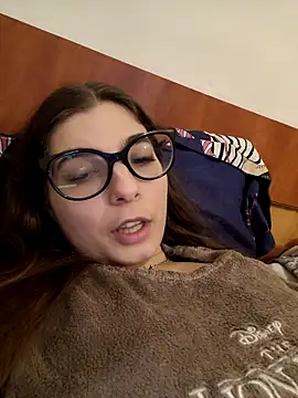 sweetbabygirlforyou online show from February 20, 2026, 6:32 pm