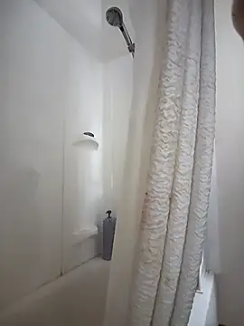 Snapshot of Fuckboyguyman chatting on November 1, 2025, 9:19 pm Fuckboyguyman online show from November 1, 2025, 9:19 pm