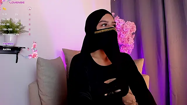 Snapshot of shaima__ chatting on February 24, 2026, 8:53 pm shaima online show from February 24, 2026, 8:53 pm