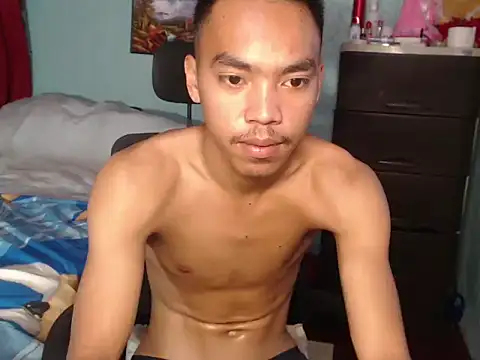 slimraz02 online show from March 10, 2026, 3:21 am