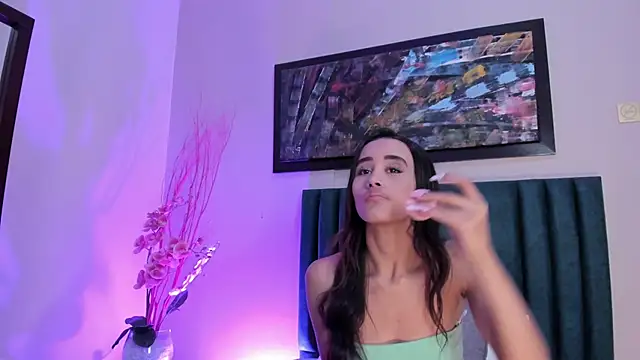 KeimyWilde online show from February 5, 2026, 6:48 pm