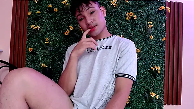 Snapshot of angel666smit chatting on October 30, 2025, 1:31 pm angel666smit online show from October 30, 2025, 1:31 pm