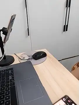 Snapshot of Tammy_meri chatting on November 17, 2025, 11:20 pm Tammy meri online show from November 17, 2025, 11:20 pm