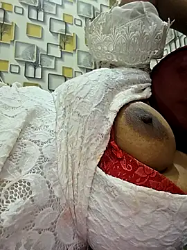 Snapshot of rani5565 chatting on November 3, 2025, 6:33 pm rani5565 online show from November 3, 2025, 6:33 pm