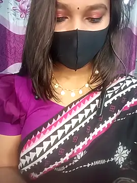 Snapshot of cute_mahi07 chatting on November 25, 2025, 7:36 pm cute mahi07 online show from November 25, 2025, 7:36 pm