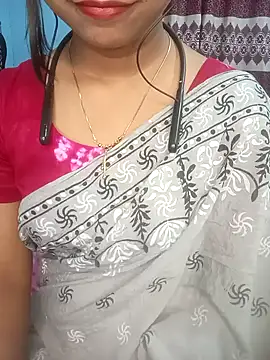 Snapshot of cute_mahi07 chatting on December 13, 2025, 8:04 pm cute mahi07 online show from December 13, 2025, 8:04 pm