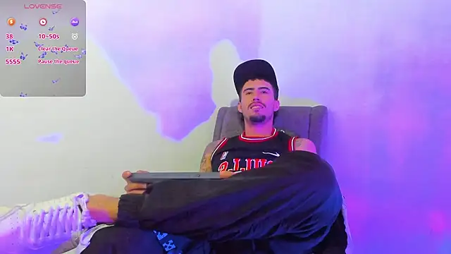 harold 777 online show from November 21, 2025, 10:42 pm