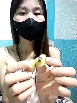 Donatella28 online show from January 13, 2026, 9:13 am