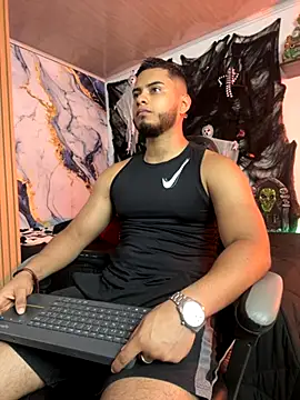 Snapshot of Tiler_wolker chatting on October 28, 2025, 7:46 pm Tiler wolker online show from October 28, 2025, 7:46 pm