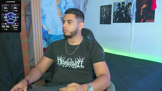 Snapshot of Tiler_wolker chatting on November 29, 2025, 4:01 am Tiler wolker online show from November 29, 2025, 4:01 am