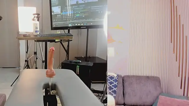 NhoanBrunette online show from March 1, 2026, 2:06 pm