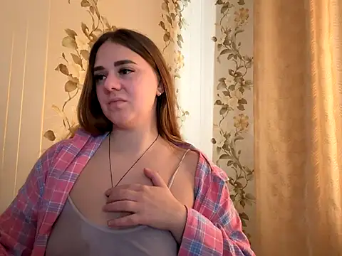 Hanna 777 online show from November 10, 2025, 8:41 am